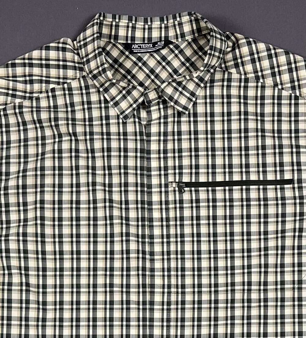 Arc'teryx Skyline Long Sleeve Plaid Button Up Shirt Size XL/TG Gray Beige